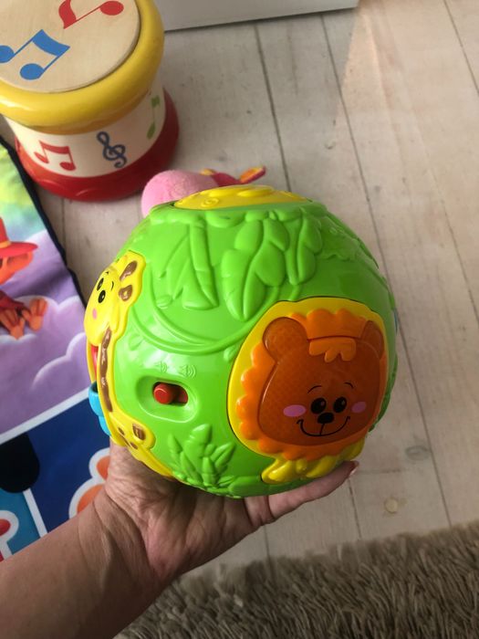 Winfun, Лот играчки, барабанче Лидл, музикално килимче, топка, крава