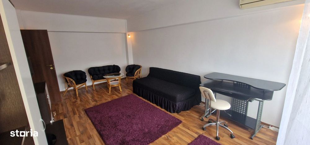 Doua camere comfort maxim, zona Trocadero.
