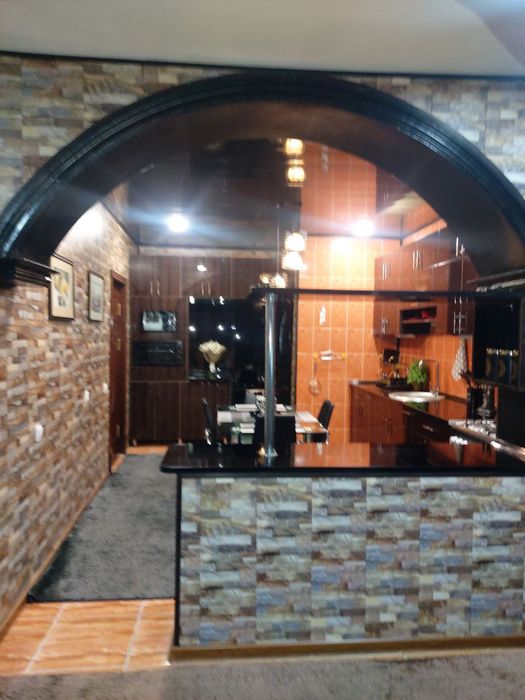 Ц-13. Лабзак абай. 5/4/5   Обш: 122 кВ:м