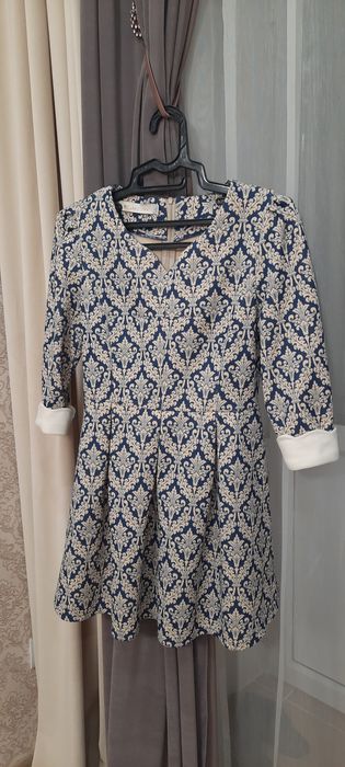 Продам платье недорого