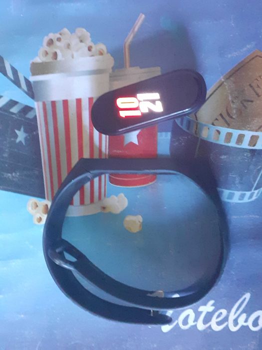 Xiomi mi band 4 yangidek +2ta remeshok