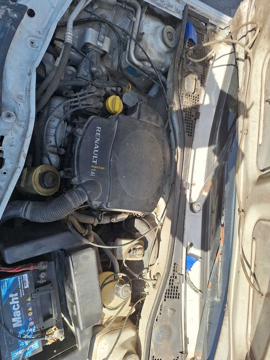 Dacia 2004 tip K7M-F7 Motor complet cu cutie de viteza