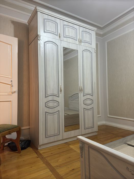 shkaf 3 eshik antersol