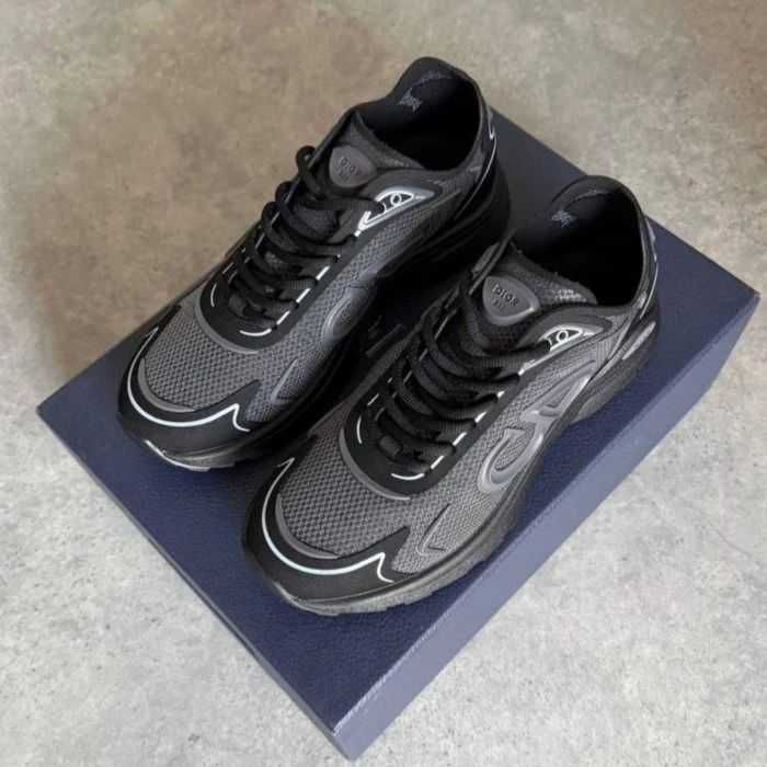Christian Dior B30 "Triple Black"