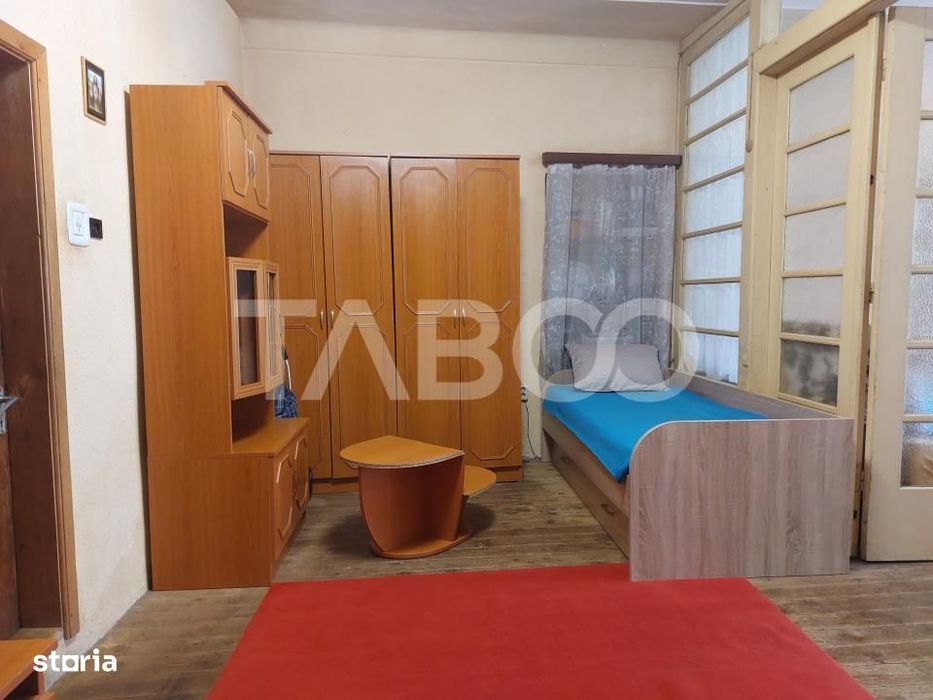 Apartament spatios la casa 97 mpu 3 camere 20 mp gradina pivnita