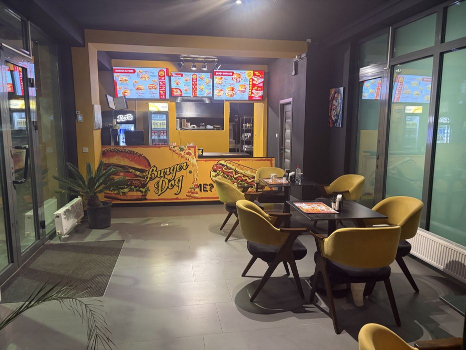 Spațiu fast-food echipat complet  – Facultatea Ovidius Constanta