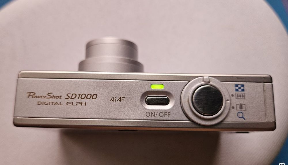 Цифровой фотоаппарат Canon