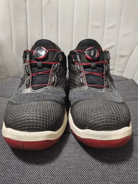 Vand încălțări de munca BATA inchidere BOA cu disc marimea 44mea