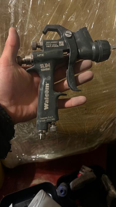 Краскопульт Walcom Slim Kombat