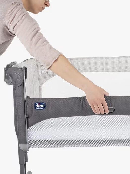 Бебешко Next to me легло - Chicco Magic