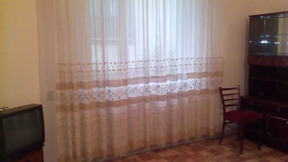 Дом на двух хозяев район Саяхата