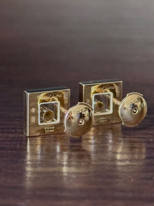 Продам серьги Chopard оригинал.