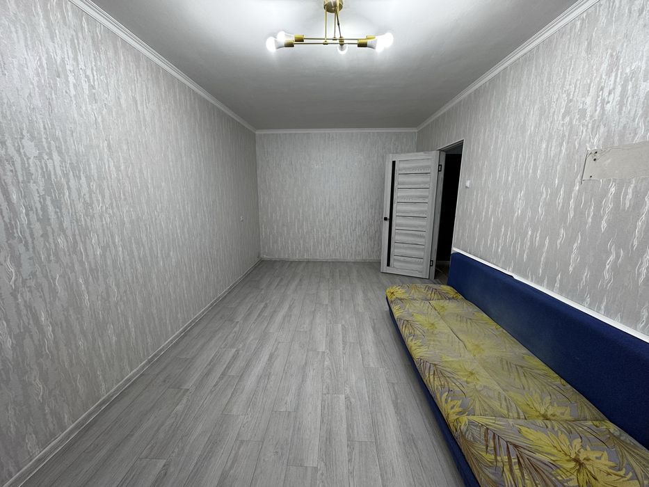 Срочно продам 1 комн.кв. на 8 мкр.