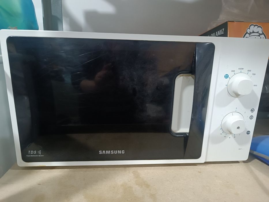 Samsung mikroto'lqinli pech
