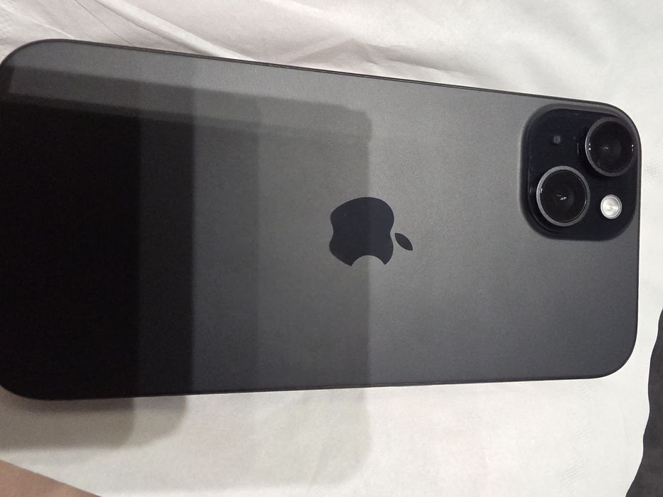 Iphone 15 negru 2300 Lei