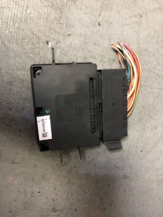 modul senzor parcare audi a4 b8