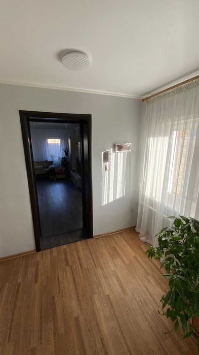 Продам дом для большой семьи.