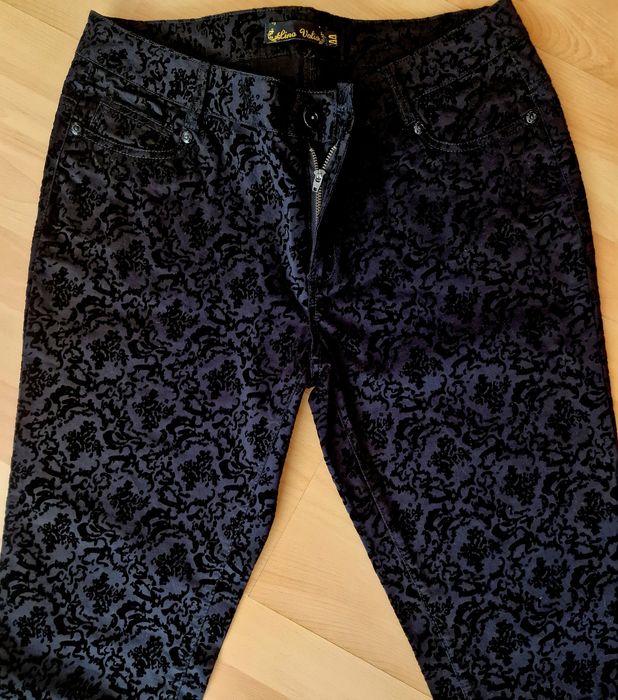 Pantaloni eleganți, insertii catifea, diverse mărimi