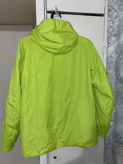 Куртка(спортмастер)