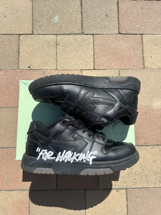 Off white out off office negru