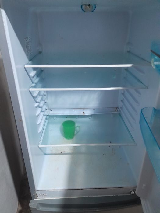 Холодилник сатылады 20000 га