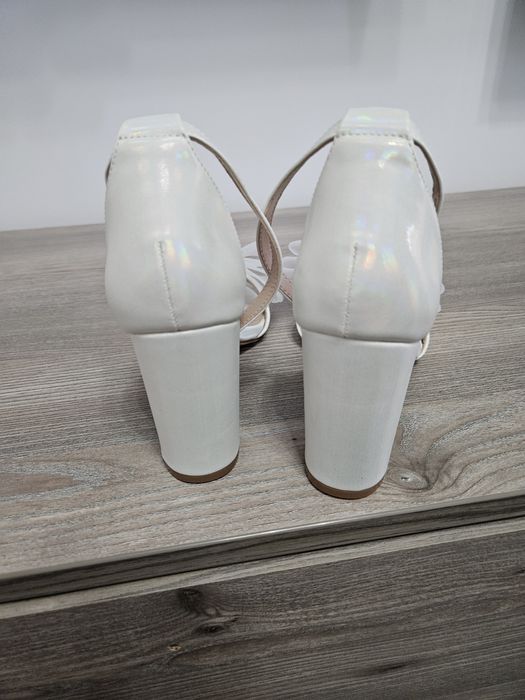 Sandale de mireasă sau de ocazie nr 37