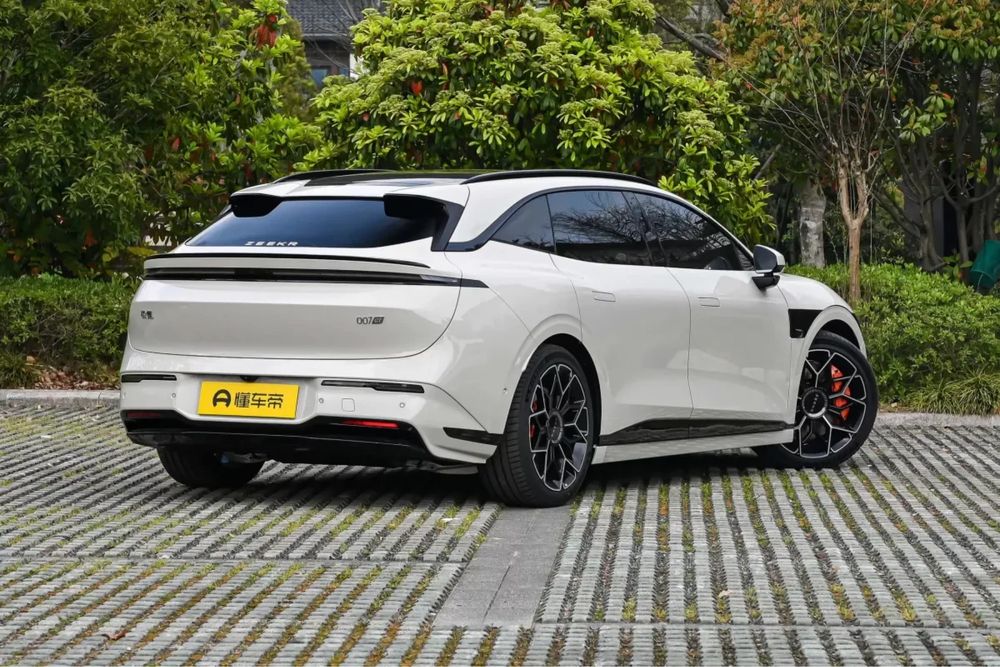 Zeekr 007 GT под заказ от Terra Auto