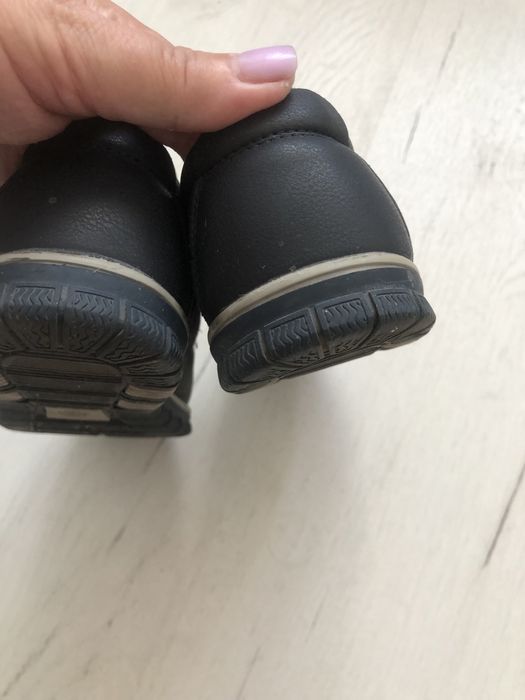 Продам обувь,Для мальчика 32 размер