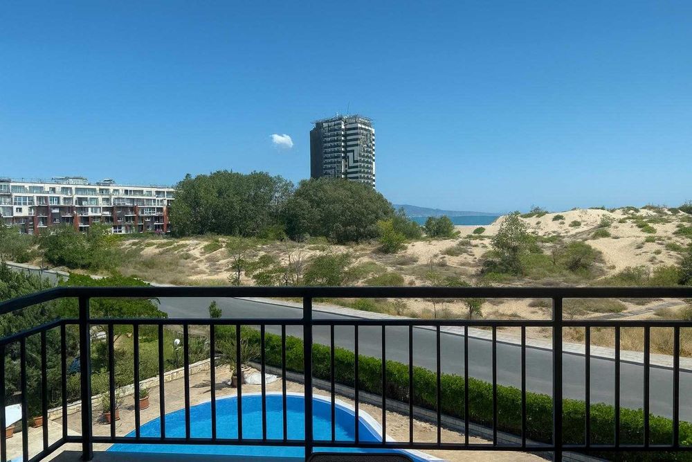 Дава се под наем Двустаен апартамент в к.к. Слънчев бряг - 73 кв.м за 168000 € - Снимка #3