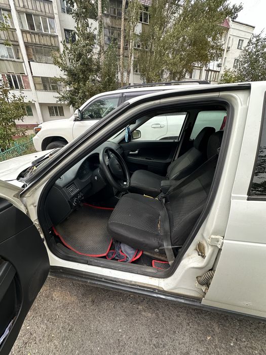 Lada priora .Лада приора .Белая приора