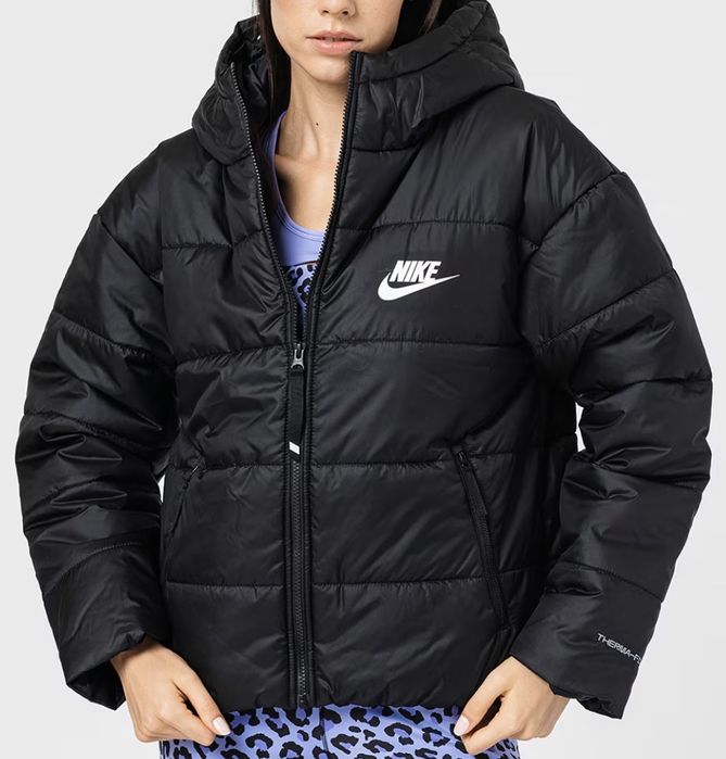 Оригинално яке Nike