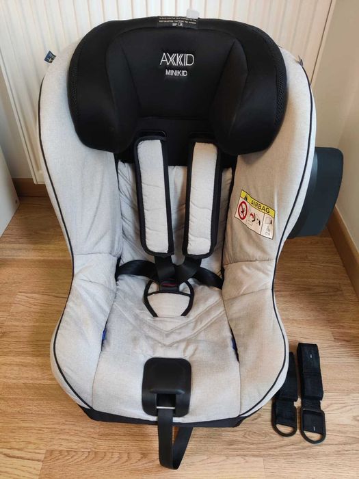 Scaun auto rear facing Axkid Minikid 2.0