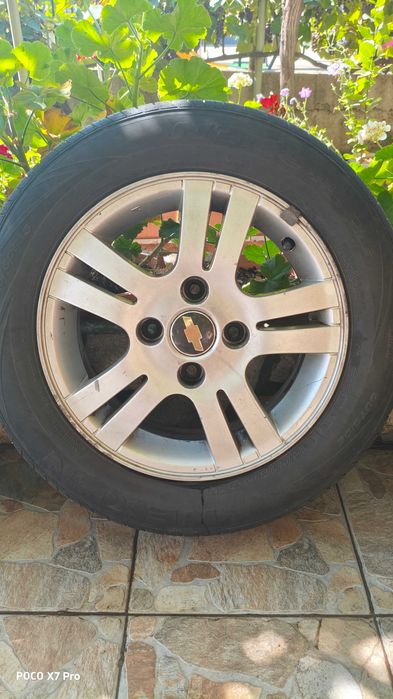 Chevrolet Lacetti / Nubira Гуми и Джанти