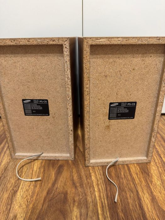 Boxe Samsung - Vintage aproape Noi