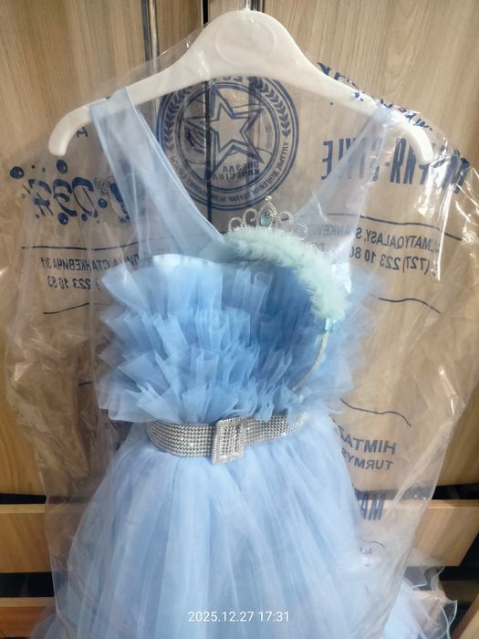 Продам платье бальное, вечернее пышное для девочки
