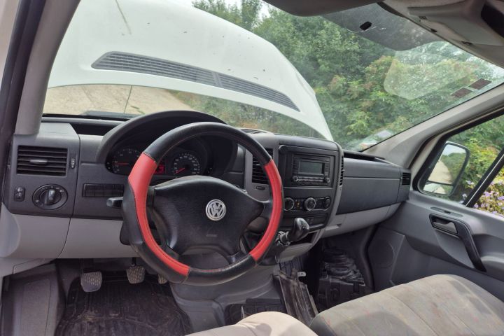 Bascula fata stanga Volkswagen VW Crafter prima generatie