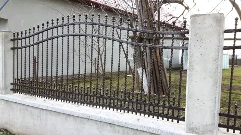 Facem la comandă !!