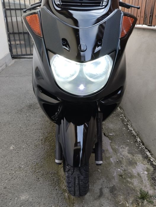 Yamaha majesty 250cc