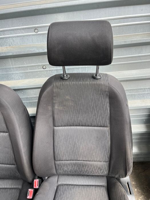 Салон за Ауди AUDI A4 B7 комби Ел. плат ном 234