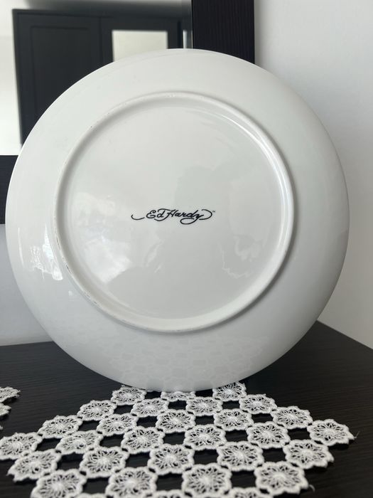 Винтидж чиния с дракон Ed Hardy