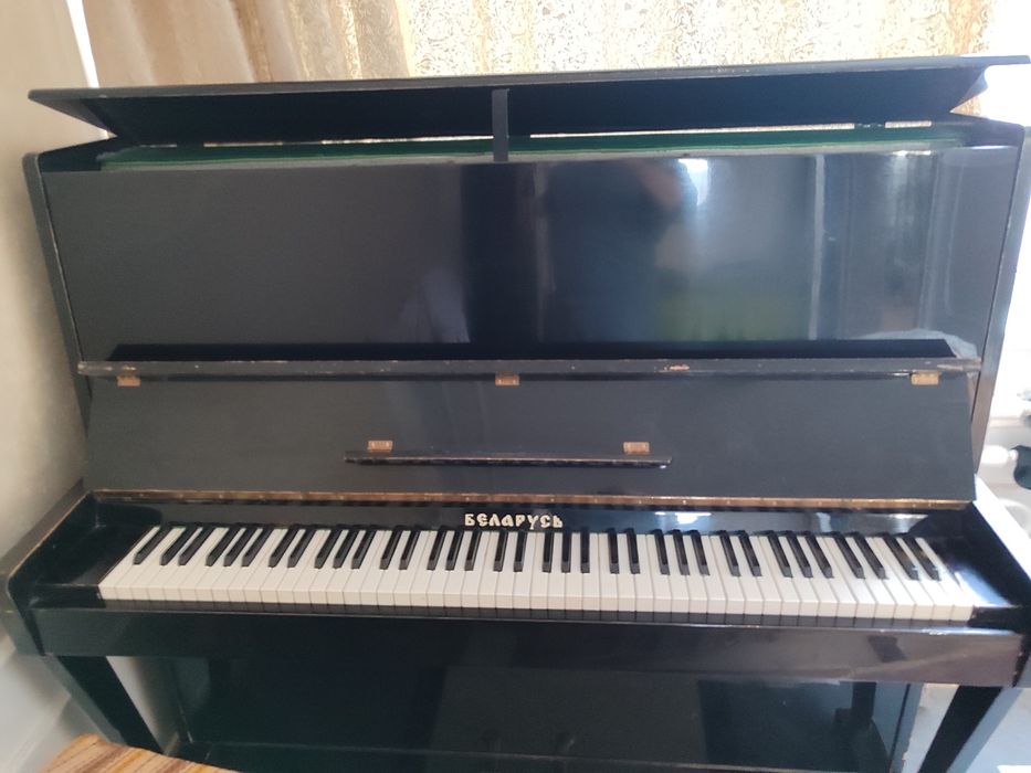 Стиральная машинка, фортепиано, цифровой фотоаппарат