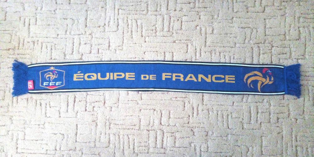 Футболни Фен Шалове FRANCE / ENGLAND / HOLLAND