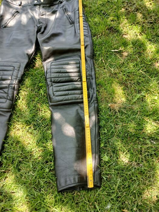 Pantaloni piele moto