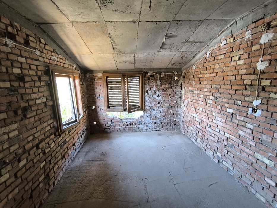 Продава се Къща в с. Тияновци, Област Видин - 320 кв.м за 76 €/кв.м - Снимка #11