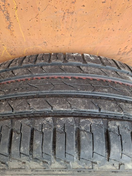 Продам шину. 235/60/18 нокиа