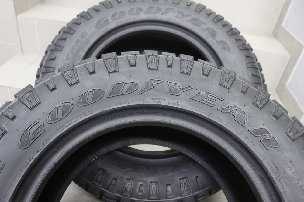 265/65-17 Goodyear Wrangler Duratrac