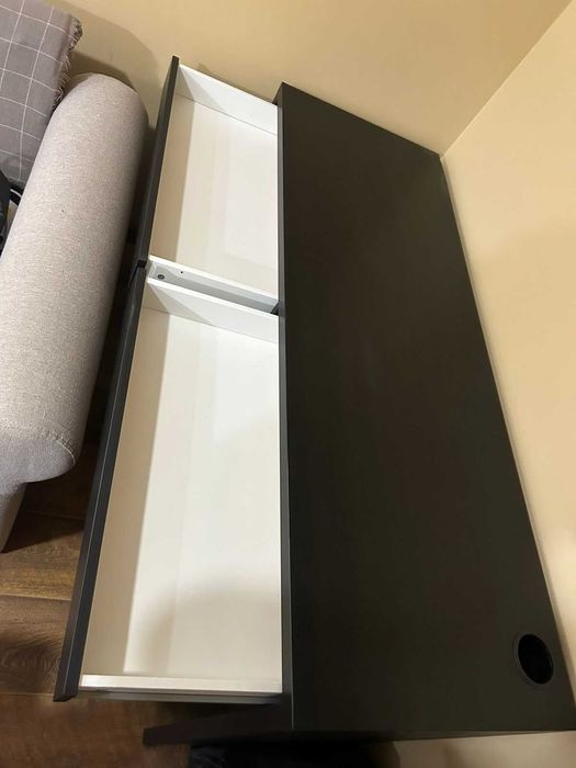 Письменный стол IKEA MICKE