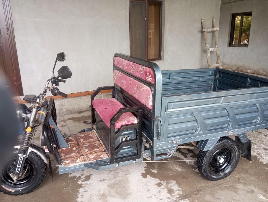 Skuter sotiladi Adres Sarxang 7mln narxi