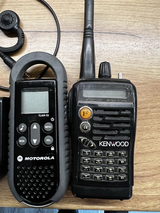 Радиостанция motorola CLP446 kenwood tk3188