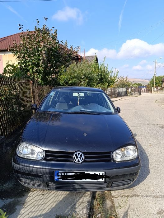 Golf 4- 1.4 Benzina 2000